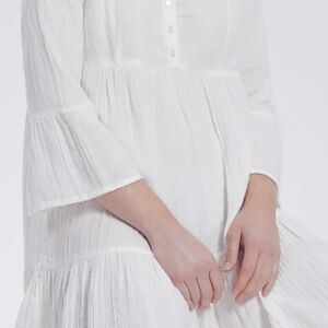 🤍🤍🤍Elegant White Women's Dress🤍🤍🤍